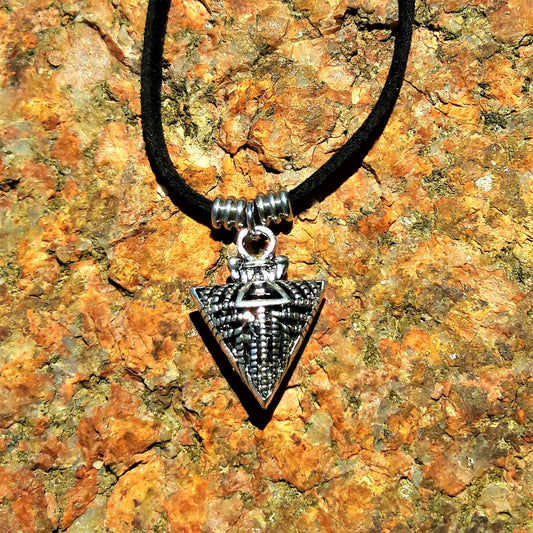 Arrowhead Pendant Necklace - Palo Verde Jewels