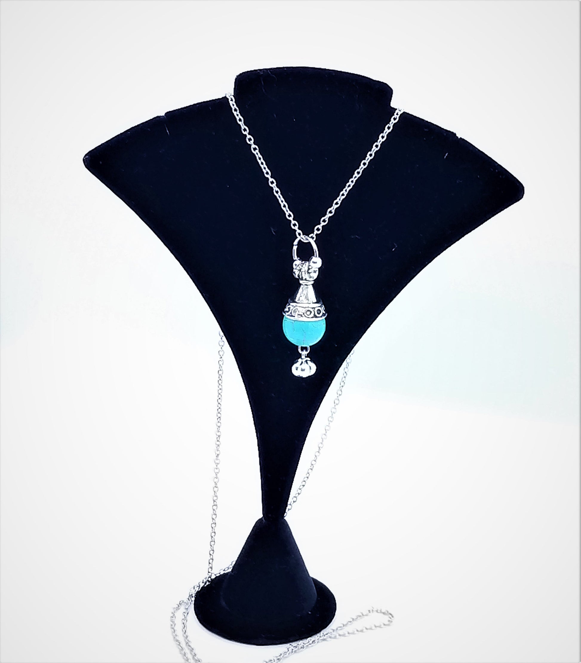 Attractive Engraved Pendant Necklace - Palo Verde Jewels