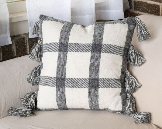 Hand Woven Jackie Pillow Black